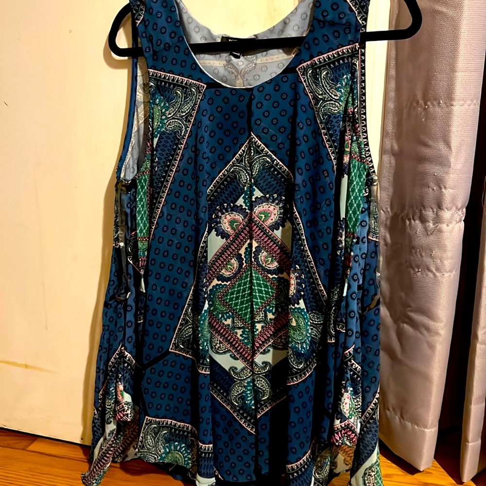 Roz & Ali tunic blouse